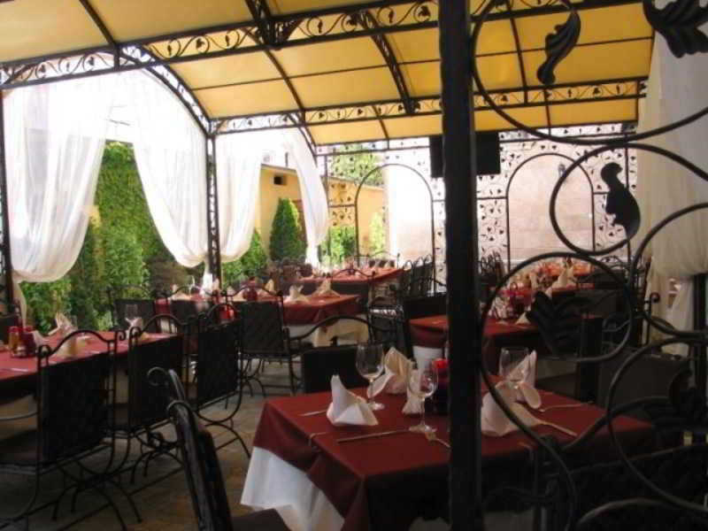 Hotel Chinar Chissarja Exterior foto